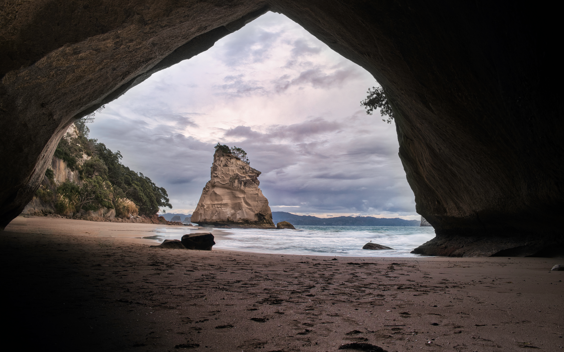 Main image Cathedral Cove